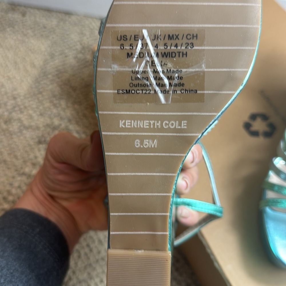 NWOT - Kenneth Cole New York, Celia Platform Wedges, Ocean Blue/Green, 6.5 - Picture 14 of 16